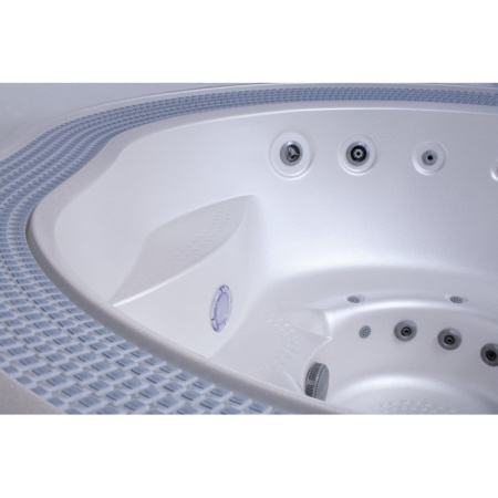 Переливной спа бассейн USSPA Polo Переливной спа бассейн USSPA Polo